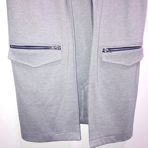 REVAMPED oversized vest - Picture 3 of 5